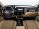 Mitsubishi Outlander 2.0 4WD, 2015 - ....